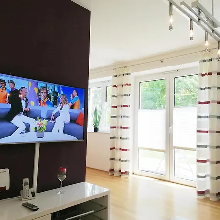 4 Franziska Apartment *